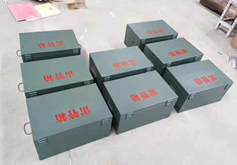 丽江炸药箱和雷管箱一般是怎么存放的？